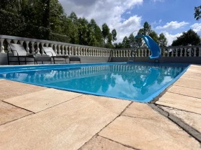 Fazenda/Sítio com 5 Quartos para alugar, 300m² no Barrinha, São Lourenço da Serra