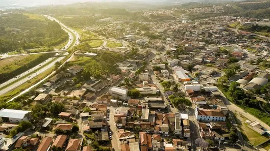 Galpão/Depósito/Armazém para alugar, 1684m² no Centro, Araçariguama