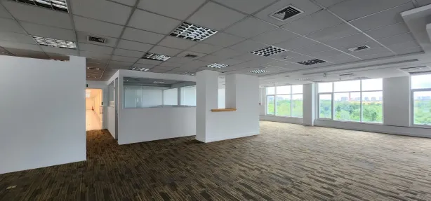 Sala Comercial para alugar, 556m² no Barra Olímpica, Rio de Janeiro