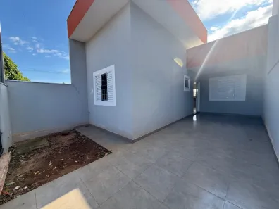 Casa com 3 Quartos para alugar, 80m² no Loteamento Ernesto Rossato, Marialva