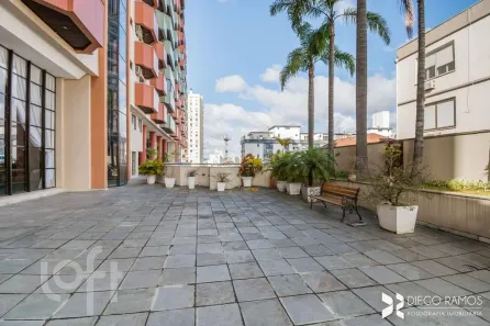 Flat com 1 Quarto à venda, 57m² no Independência, Porto Alegre