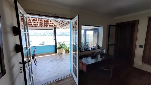 Cobertura com 3 Quartos para alugar, 215m² no Urca, Rio de Janeiro