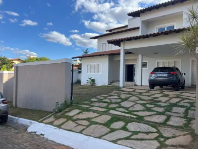 Casa de Condomínio com 4 Quartos para alugar, 480m² no Setor Habitacional Jardim Botânico, Brasília