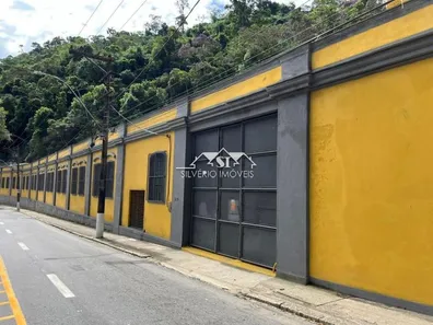 Galpão/Depósito/Armazém para venda ou aluguel, 2000m² no Morin, Petrópolis