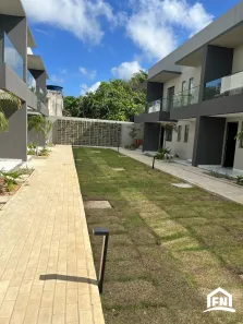 Casa de Condomínio com 2 Quartos à venda, 71m² no Planalto, Natal