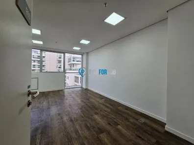 Sala Comercial para alugar, 23m² no Barra Olímpica, Rio de Janeiro