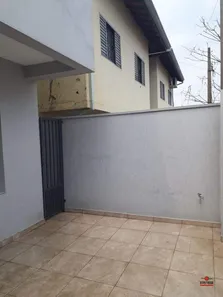 Sobrado com 2 Quartos para alugar, 70m² no , Iperó