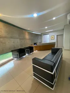 Sala Comercial para alugar, 1000m² no Centro, Campo Mourão