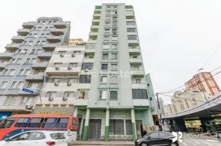 Kitnet com 1 Quarto à venda, 36m² no Floresta, Porto Alegre