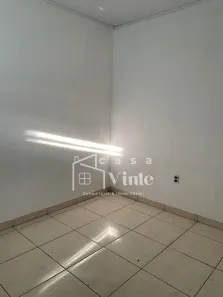 Casa com 2 Quartos para alugar, 75m² no Renascer - PHOC II, Camaçari