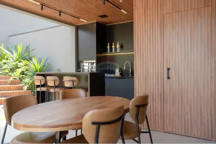 Casa com 3 Quartos à venda, 162m² no Vila Indaiá, Rio Claro