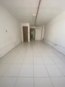 Sala Comercial à venda, 29m² no Stiep, Salvador