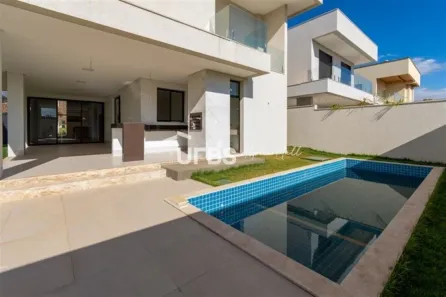 Casa de Condomínio com 4 Quartos à venda, 300m² no Jardins Valência, Goiânia