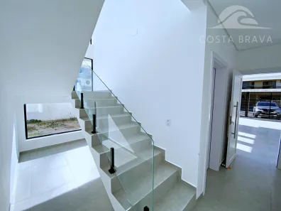 Sobrado com 3 Quartos à venda, 197m² no Riviera, Matinhos