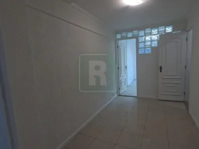 Sala Comercial à venda, 30m² no São Francisco, Niterói