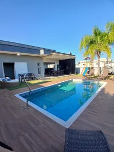 Casa de Condomínio com 3 Quartos para venda ou aluguel, 140m² no Ninho Verde II, Pardinho
