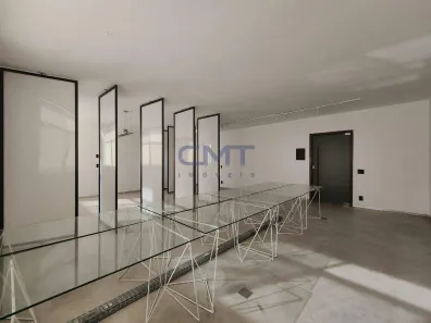 Sala Comercial para alugar, 65m² no Santa Efigênia, Belo Horizonte