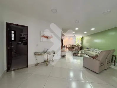 Casa com 6 Quartos à venda, 336m² no Capim Macio, Natal