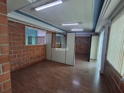 Ponto Comercial para alugar, 158m² no Jardim Prestes de Barros, Sorocaba