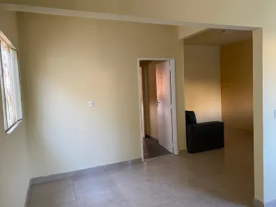 Casa com 2 Quartos para alugar, 70m² no Campo Grande, Rio de Janeiro