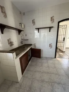 Casa com 2 Quartos para alugar, 80m² no Centro, Nova Iguaçu