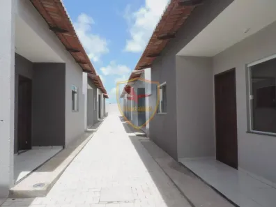 Casa de Condomínio com 2 Quartos para alugar, 50m² no Extremoz, Extremoz