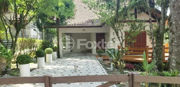 Casa com 4 Quartos à venda, 220m² no Ipê Amarelo, Gramado