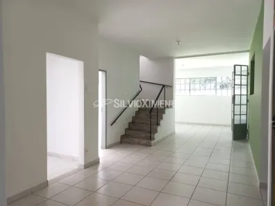 Casa com 4 Quartos para alugar, 219m² no Serra, Belo Horizonte