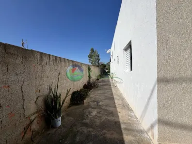 Fazenda/Sítio com 3 Quartos para alugar, 150m² no Jucurupava, Salto de Pirapora