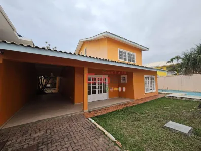 Casa de Condomínio com 5 Quartos para venda ou aluguel, 250m² no Célula Mater, Cabo Frio