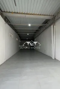Galpão/Depósito/Armazém para venda ou aluguel, 310m² no Quissama, Petrópolis