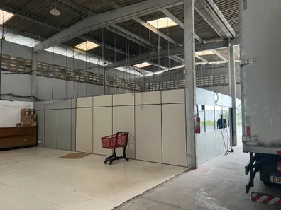 Galpão/Depósito/Armazém com 1 Quarto para alugar, 750m² no Pirajá, Salvador