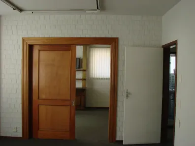 Sala Comercial para alugar, 215m² no Lourdes, Belo Horizonte