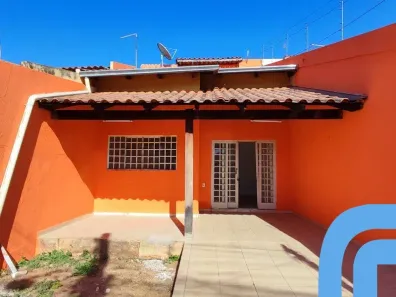 Casa com 3 Quartos para alugar, 90m² no Recanto dos Emboabas, Aparecida de Goiânia