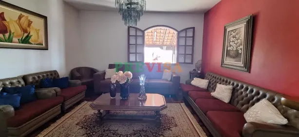 Casa com 6 Quartos à venda, 300m² no São Lucas, Belo Horizonte