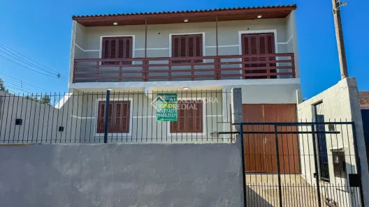 Sobrado com 3 Quartos à venda, 142m² no Jardim do Bosque, Cachoeirinha