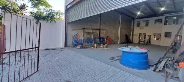 Galpão/Depósito/Armazém para alugar, 236m² no Rocha Miranda, Rio de Janeiro