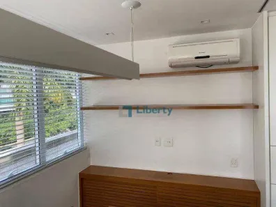 Sala Comercial à venda, 32m² no Charitas, Niterói