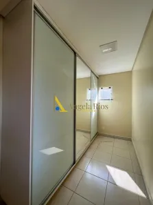 Casa de Condomínio com 4 Quartos para alugar, 280m² no Loteamento Portal do Sol II, Goiânia