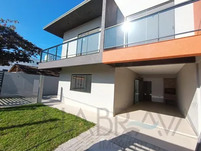 Sobrado com 3 Quartos à venda, 145m² no Albatroz, Matinhos