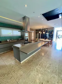 Casa de Condomínio com 4 Quartos à venda, 300m² no Jardins Valência, Goiânia