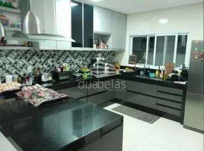 Casa de Condomínio com 5 Quartos à venda, 300m² no Condomínio Terras do Vale, Caçapava