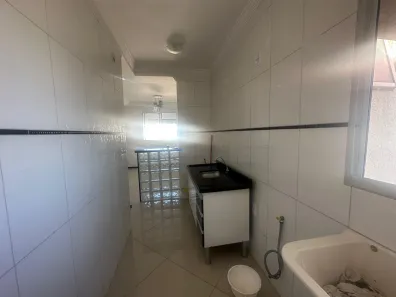 Apartamento com 2 Quartos para alugar, 40m² no Industrial, Camaçari