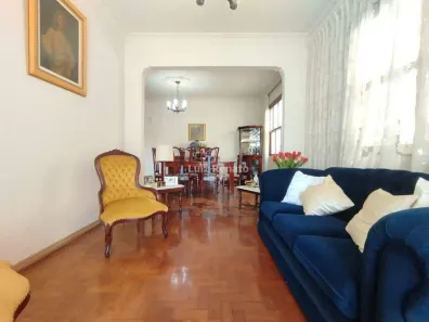 Casa com 5 Quartos à venda, 400m² no São Lucas, Belo Horizonte