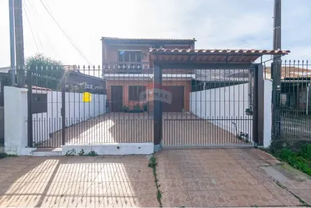 Sobrado com 3 Quartos à venda, 160m² no Jardim do Bosque, Cachoeirinha