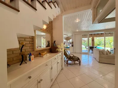 Casa de Condomínio com 5 Quartos à venda, 340m² no Enseada, Guarujá