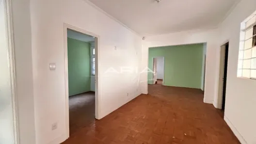 Casa com 4 Quartos à venda, 304m² no Centro, Araraquara
