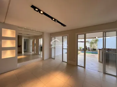 Sobrado com 3 Quartos à venda, 248m² no Castelo, Tremembé