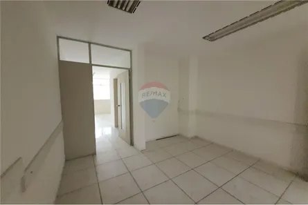 Sala Comercial para alugar, 41m² no Caminho das Árvores, Salvador