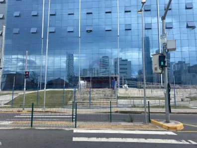 Sala Comercial com 1 Quarto para alugar, 1200m² no Boa Viagem, Recife
